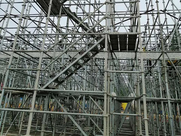 選擇沈陽腳手架租賃公司，為建筑工地添動力，安全高效施工！